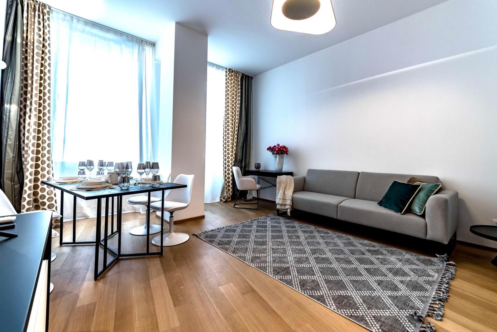 Dream Suites Milano San Babila Exteriör bild