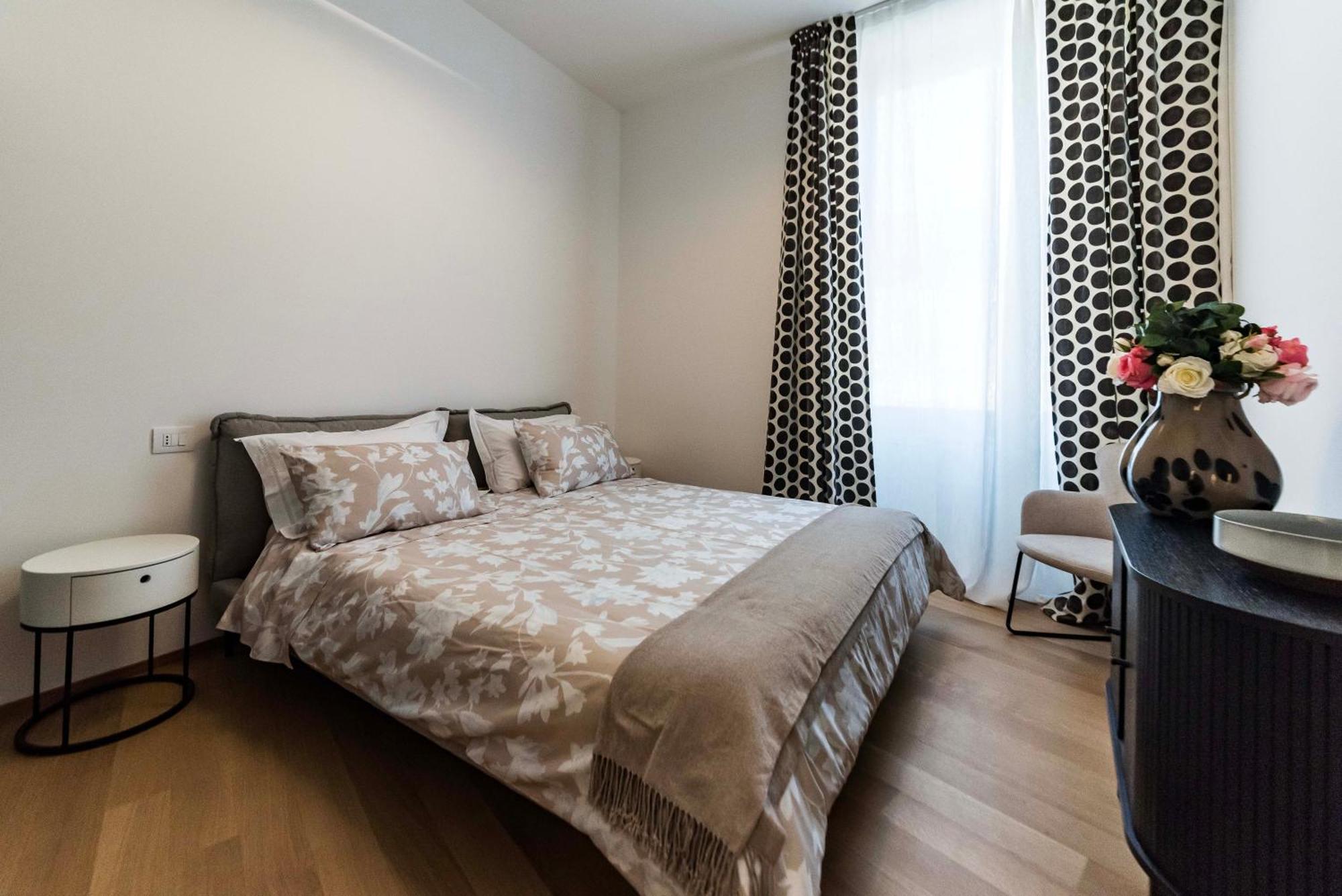 Dream Suites Milano San Babila Exteriör bild